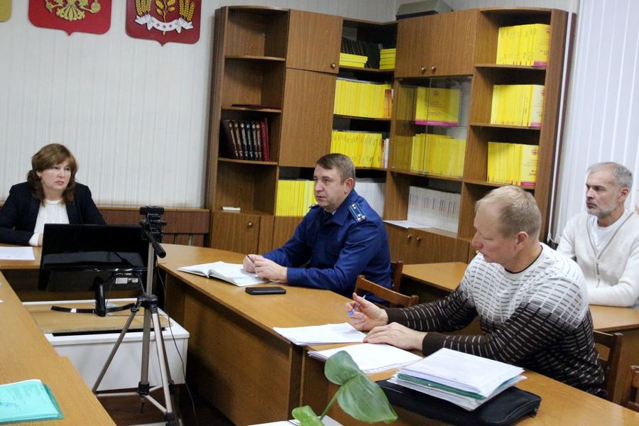 Прошло заседание Антинаркотической комиссии: «чтобы уберечь детей от беды»
