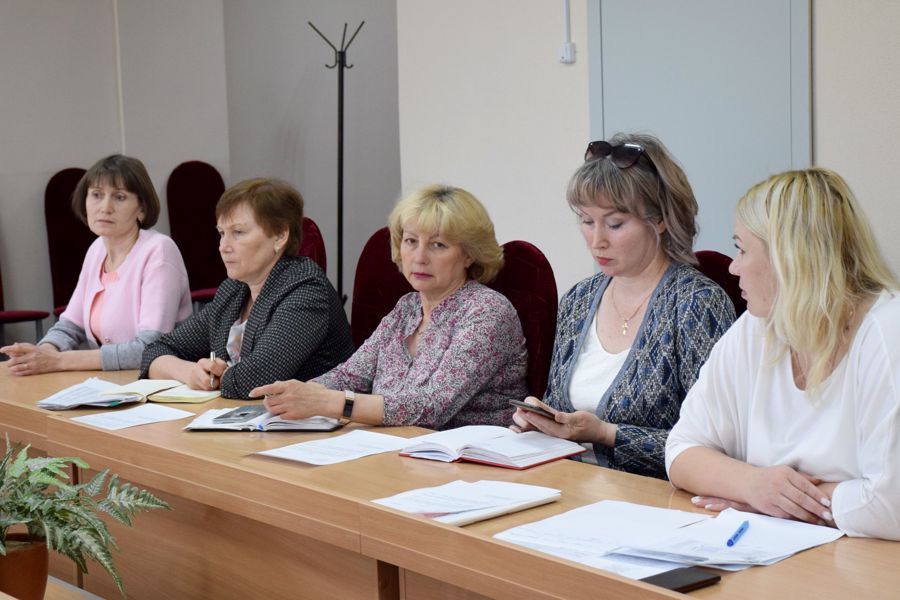 Обсудили вопросы в части выплаты заработной платы ниже величины прожиточного минимума