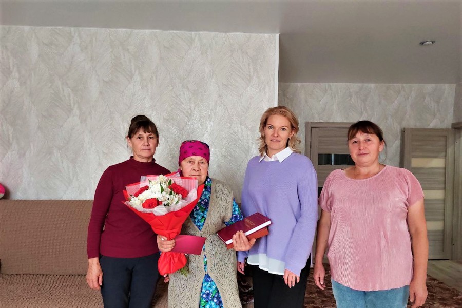 Жительница с. Богатырево  Иванова Серафима Егоровна отметила 80-летний юбилей