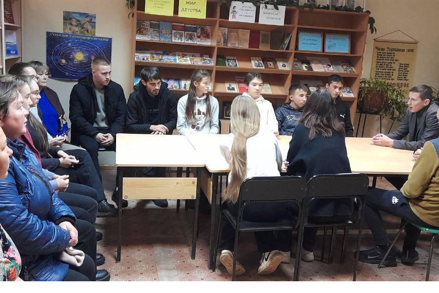 Как сделать село привлекательным для молодёжи? Какие есть возможности для самореализации на селе? Как государство поддерживает сельскую молодёжь?