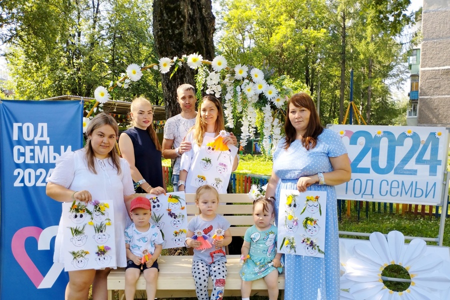 Праздник семьи, любви и верности в детских садах Чебоксар!