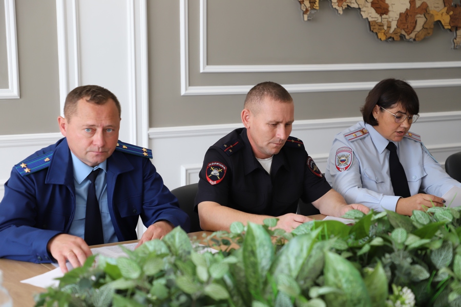 Состоялось заседание комиссии по профилактике правонарушений в Яльчикском муниципальном округе