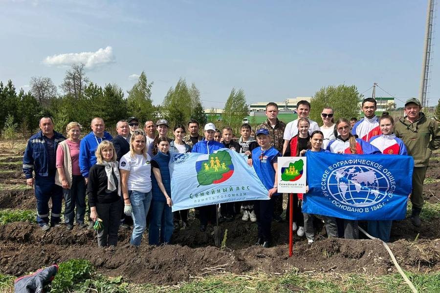Вурнары стали центральной площадкой Всероссийского проекта «Семейный лес» в Чувашии