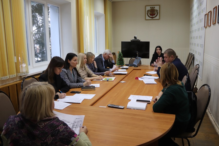 В Новочебоксарске состоялось очередное заседание Межведомственной комиссии по вопросам своевременности и полноты выплаты заработной платы, снижения неформальной занятости под председательством заместителя