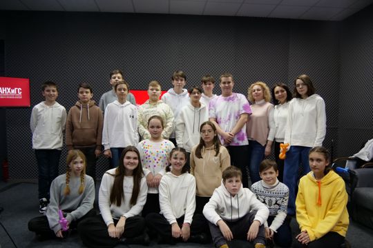 Год счастливого детства: в Чебоксарах прошел республиканский форум для школьников и молодежи «День в столице»