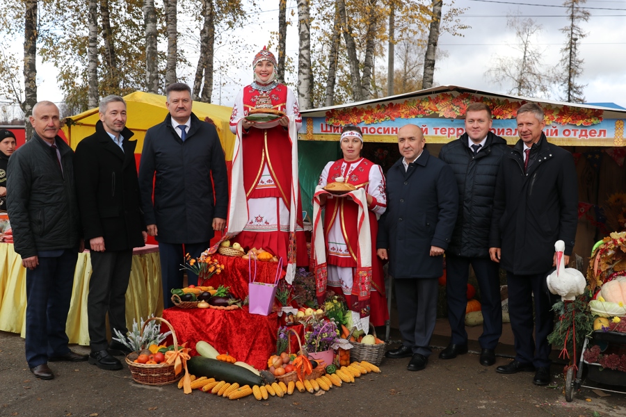 Честь вам, и хвала Вам за сельский труд