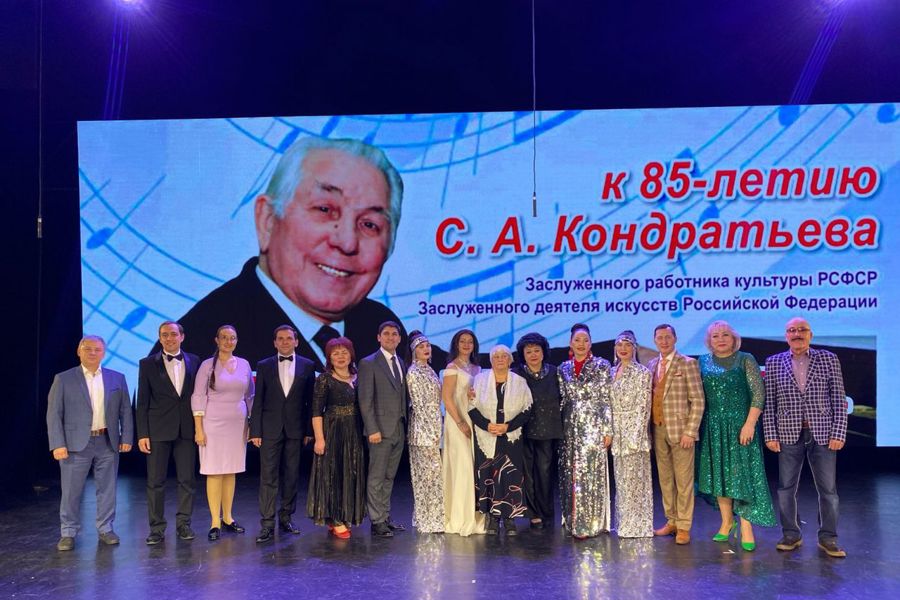 В Театре юного зрителя им. М. Сеспеля состоялся концерт «Приношение мастеру»