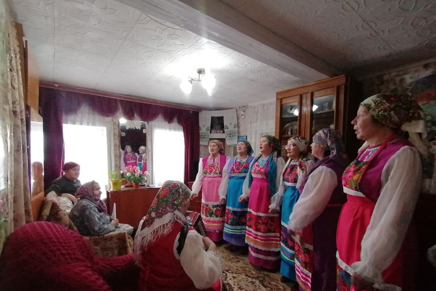 Жительница с. Чиганары Нина Петровна Карпова отметила 95 - летний юбилей.