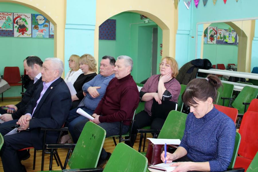 На заседании Общественной палаты Моргаушского округа рассмотрен вопрос о ходе подготовки к Выборам Президента РФ