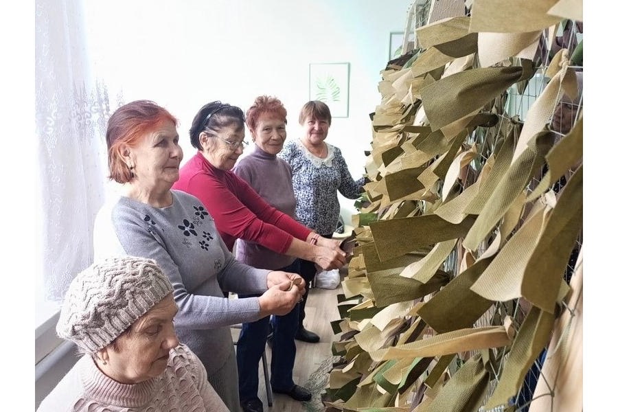 Янтиковские «серебряные» волонтеры вносят свою лепту в общее дело