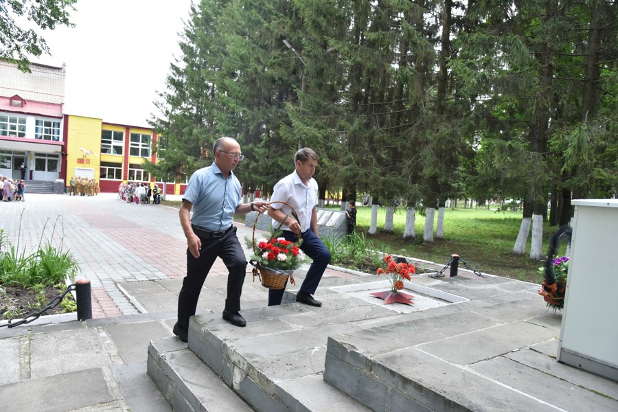 Митинг,  посвященный  Дню  памяти и скорби.