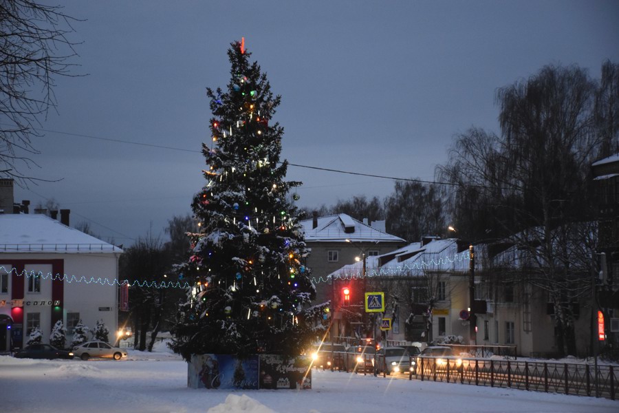 В Шумерле стартует традиционный новогодний городской конкурс на лучшее световое оформление «Да будет свет»