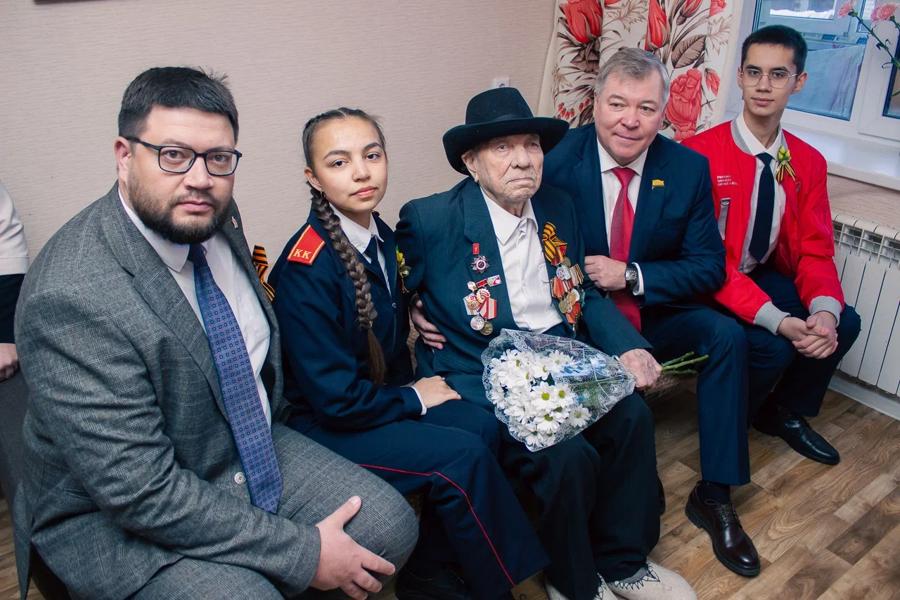 Ветеранов Великой Отечественной войны поздравили с Днем Победы.