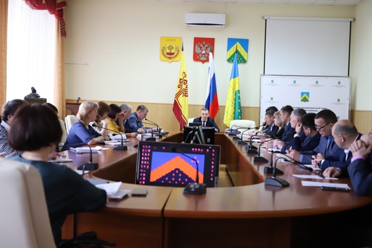 Еженедельное совещание при главе Комсомольского муниципального округа Александра Осипова