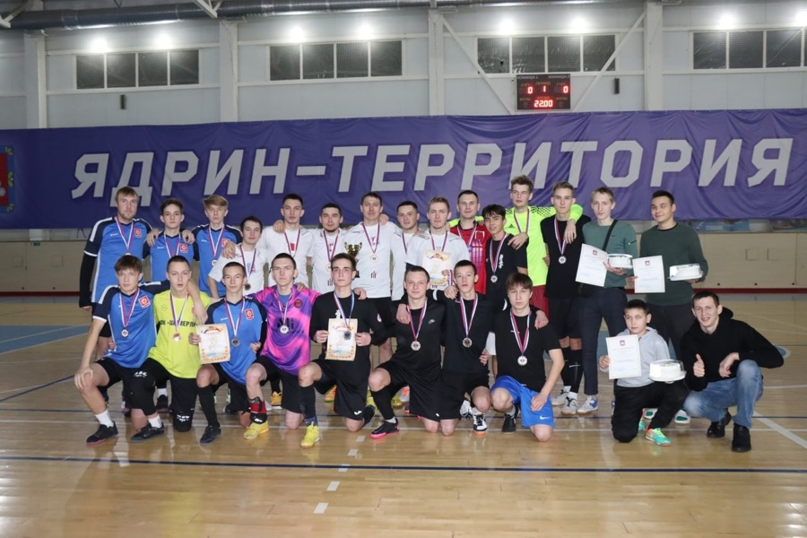 С 2 по 5 января в городе Ядрин прошло Новогоднее Первенство по мини-футболу среди молодежных команд Ядринского муниципального округа.