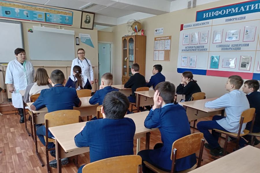 В Кильдюшевской школе прошла профилактическая беседа о вреде наркотиков, курения и алкоголя
