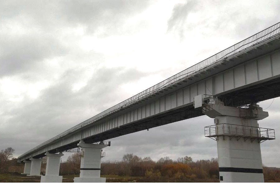 В Алатырском округе идут к завершению ремонтные работы на мосту через р. Сура