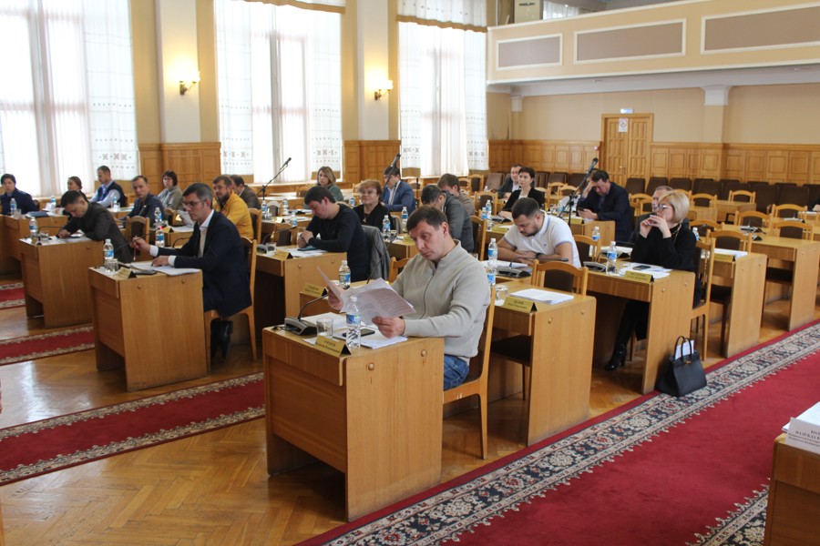 Народные избранники рассмотрели проекты решений, внесенные на 37-ое внеочередного заседание Чебоксарского городского Собрания депутатов