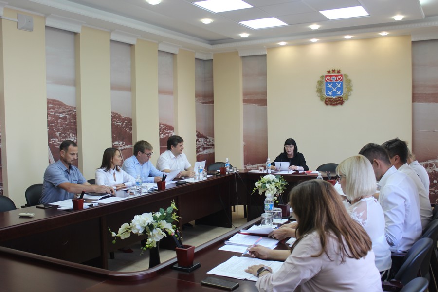 Наталья Евсюкова провела заседание рабочей группы по внесению изменений в нормативные правовые акты Чебоксарского городского Собрания депутатов