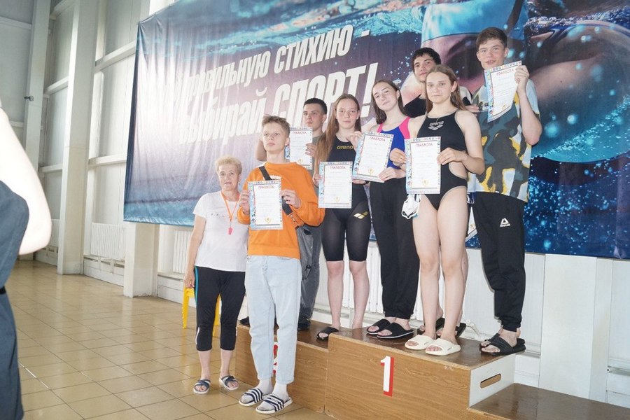 В минувшую пятницу, 2 июня «олимповцы» стали участниками фестиваля по плаванию, посвященного международному Дню защиты детей.