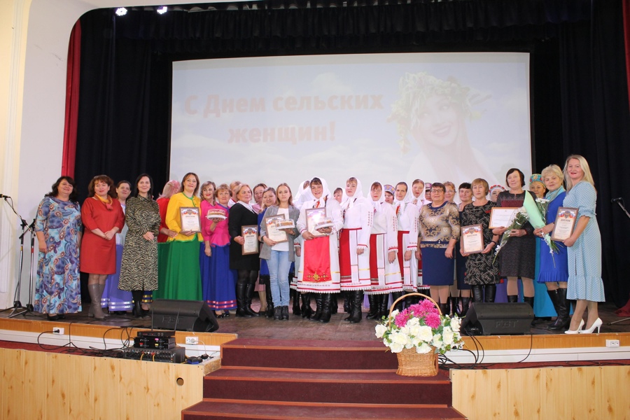 Фестиваль «Восславим женщину села»