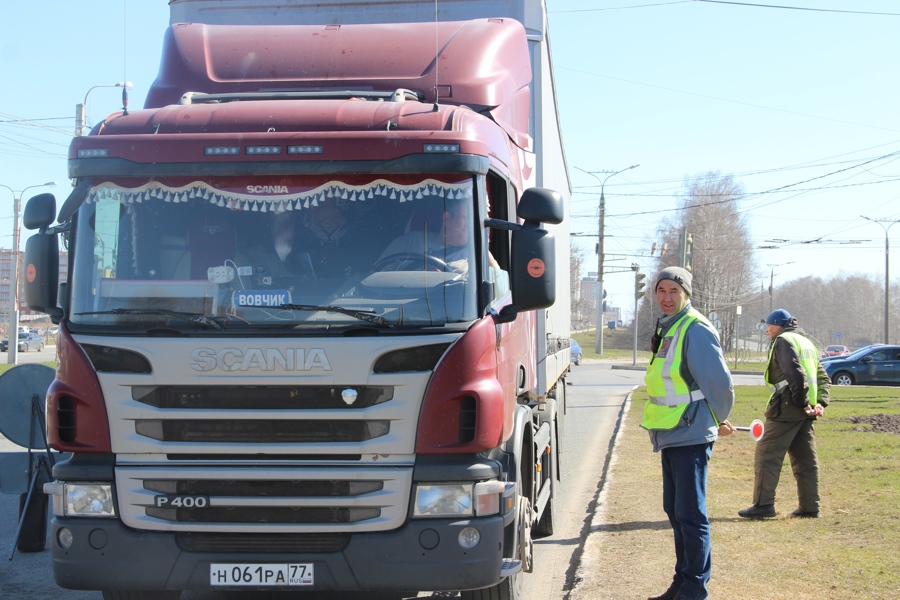 До 25 апреля в Чебоксарах действует ограничение на проезд большегрузов по муниципальным дорогам