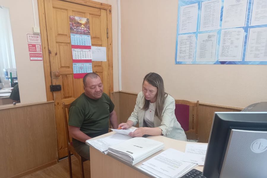 Специалисты Комсомольского центра соцобслуживания помогли отцу мобилизованного  решить  вопрос по оплате за вывоз мусора