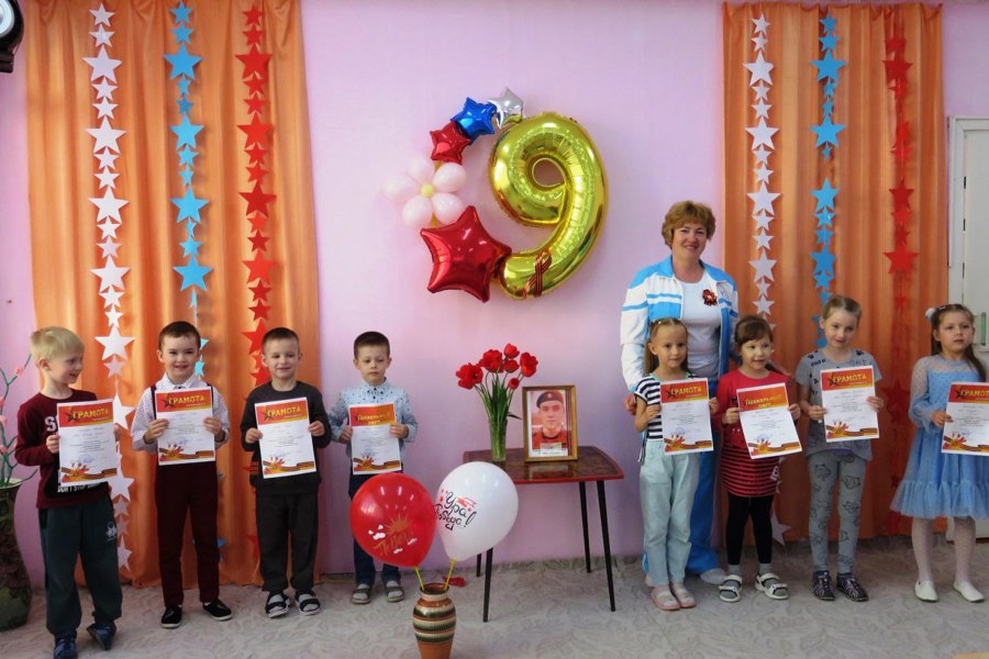 В детском саду «Рябинка» состоялся шашечный турнир памяти Дмитрия Дмитриева и в честь Дня Победы