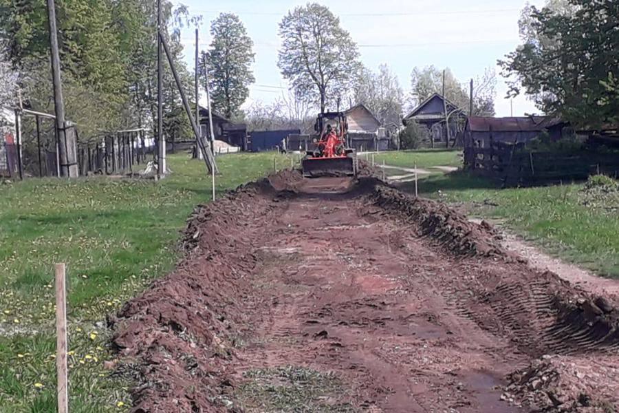 ООО «Сурстройсервис» приступило к выполнению работ по ремонту автомобильной дороги по ул. Зеленая д. Поченары