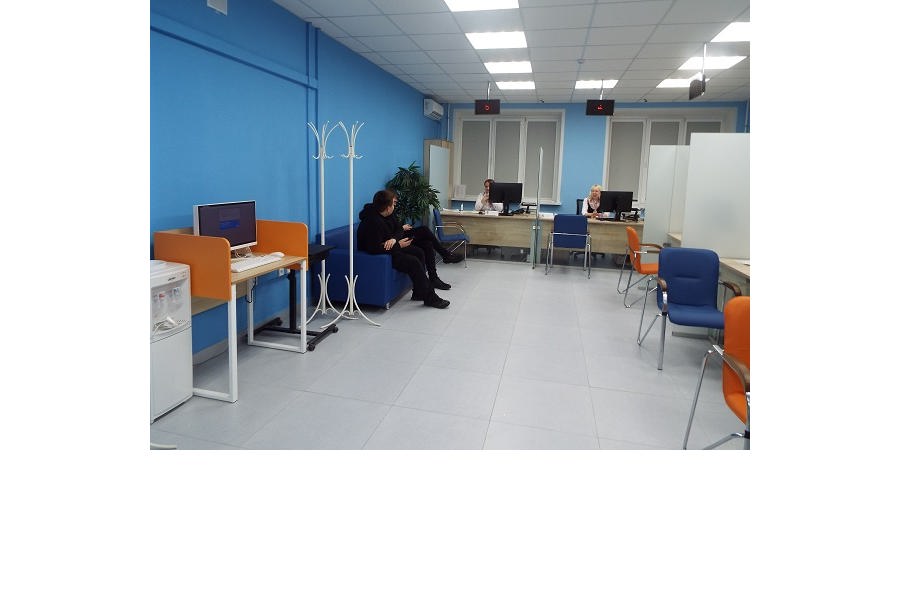 В Чебоксарах сегодня, 30 ноября, открылся новый кадровый центр под названием «Работа России».  Этот центр стал уже пятой точкой, открытой в рамках федерального проекта модернизации центров занятости Чувашии
