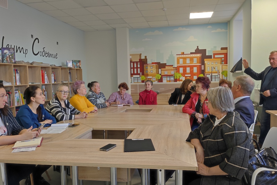 «Город сегодня»: круглый стол с жителями микрорайона Юраково