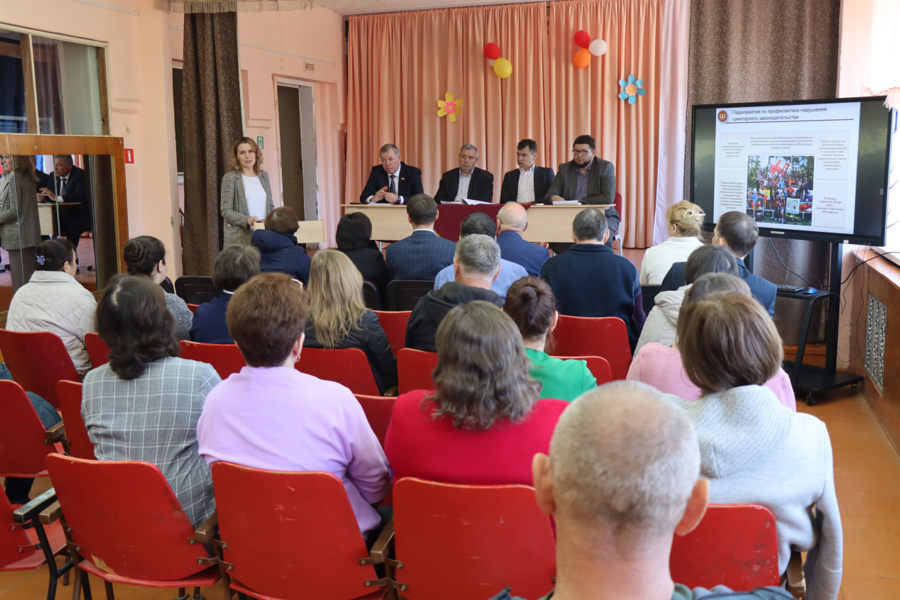 Вчера в Ядринском муниципальном округе прошел Единый информационный день.