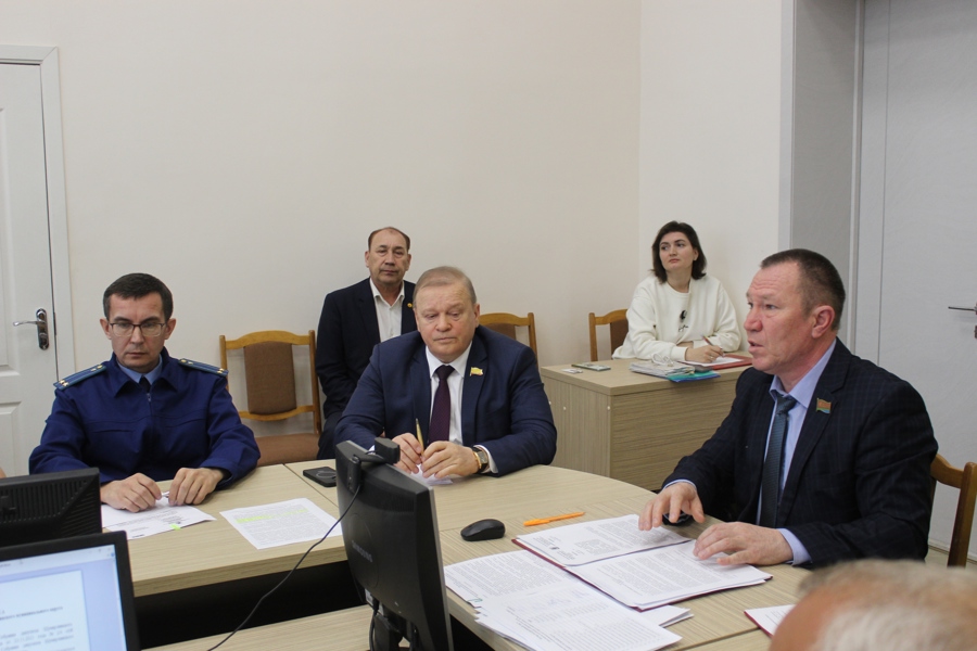 Депутаты Собрания депутатов Шумерлинского муниципального округа поддержали инициативу объединения двух муниципалитетов