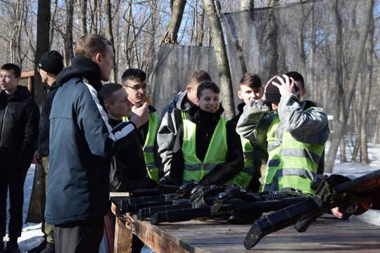 В дни весенних каникул в Чебоксарах провели соревнования по лазертагу