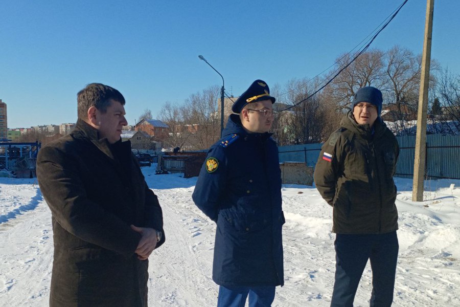 26 февраля Д.Церфус принял участие во встрече с участниками долевого строительства проблемных объектов ООО «СЗ «Лидер» в микрорайоне «Кувшинка»