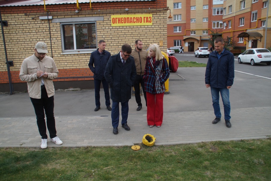 В Чебоксарах проверили выполнение правил благоустройства территории микрорайона «Новый город»