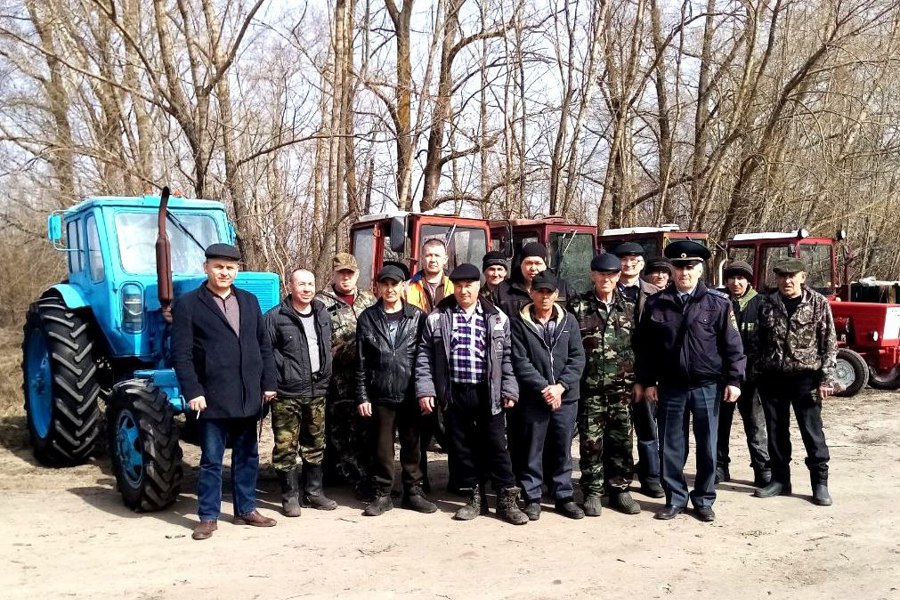 В хозяйствах Батыревского МО продолжается техосмотр сельскохозяйственной техники