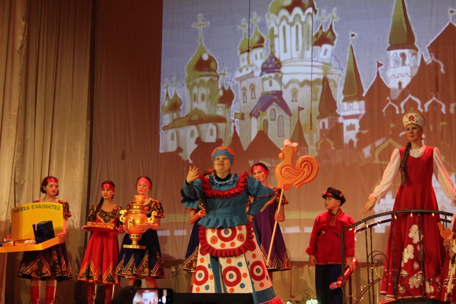 В Егоркинском СДК прошла премьера сказочного представления «Летучий корабль»