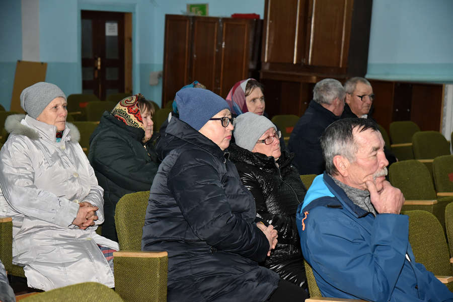 Актуальные вопросы обсудили с жителями Ибресинского округа в рамках Единого информационного дня