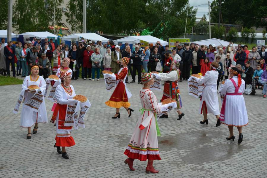 Праздник песни, труда и спорта «Акатуй»