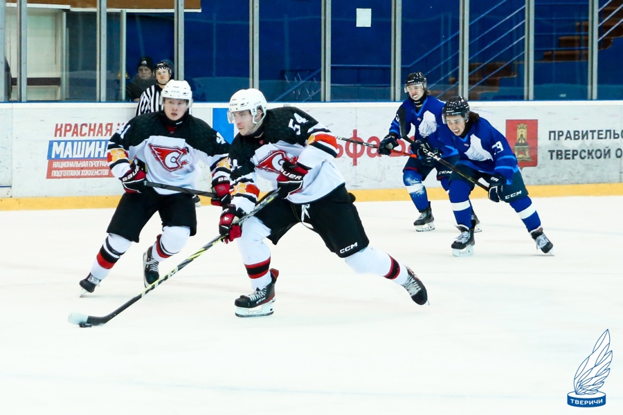 Молодежный хоккейный клуб «Сокол» дважды переиграл «Тверичи-СШОР»