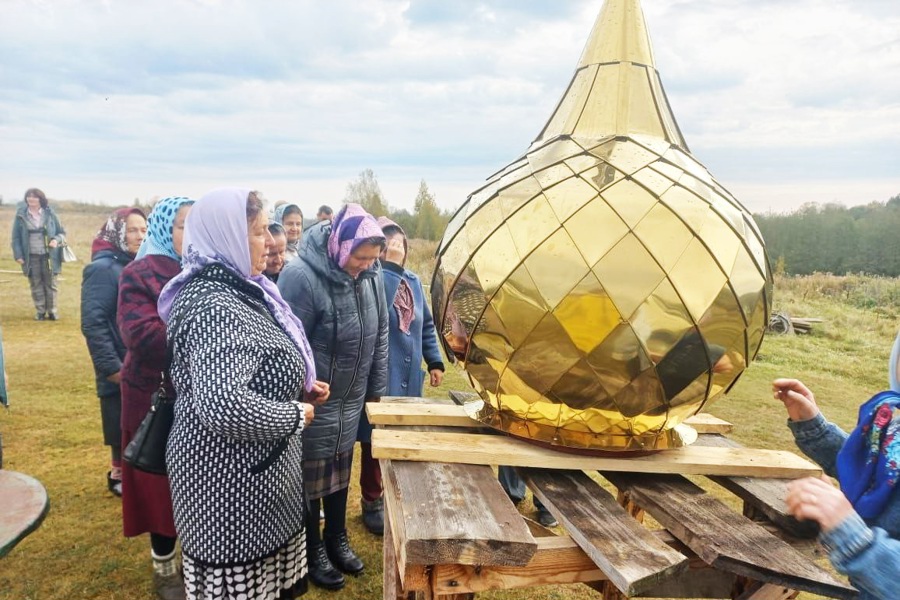 Первомайски территори пайӗнче Ҫутӑ ҫӑл вырӑнӗ илемленсех пырать