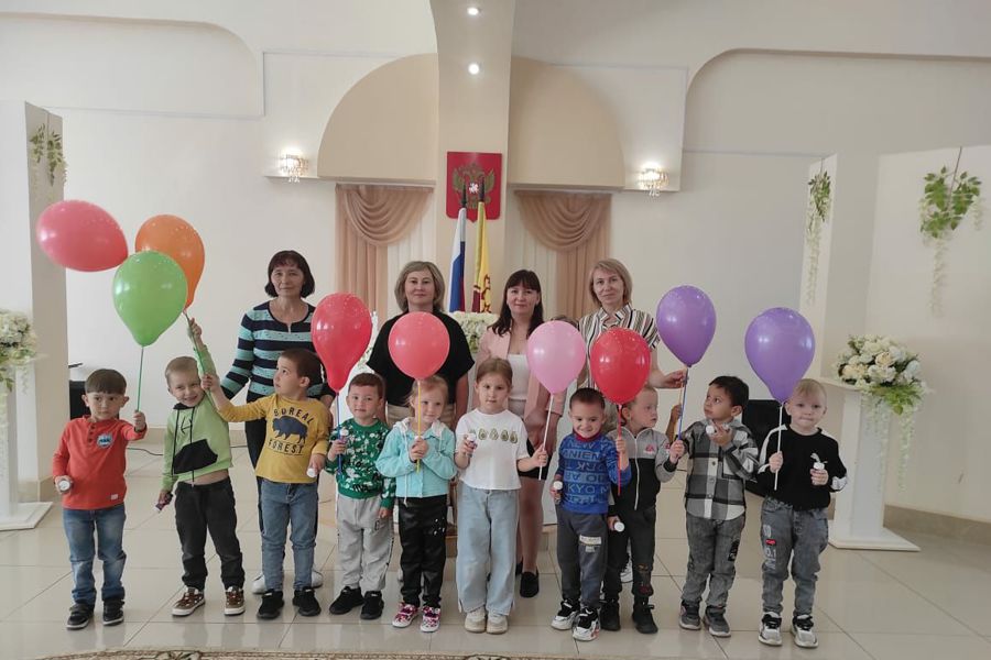 Праздник для «Любознаек» от сотрудников ЗАГС в День защиты детей