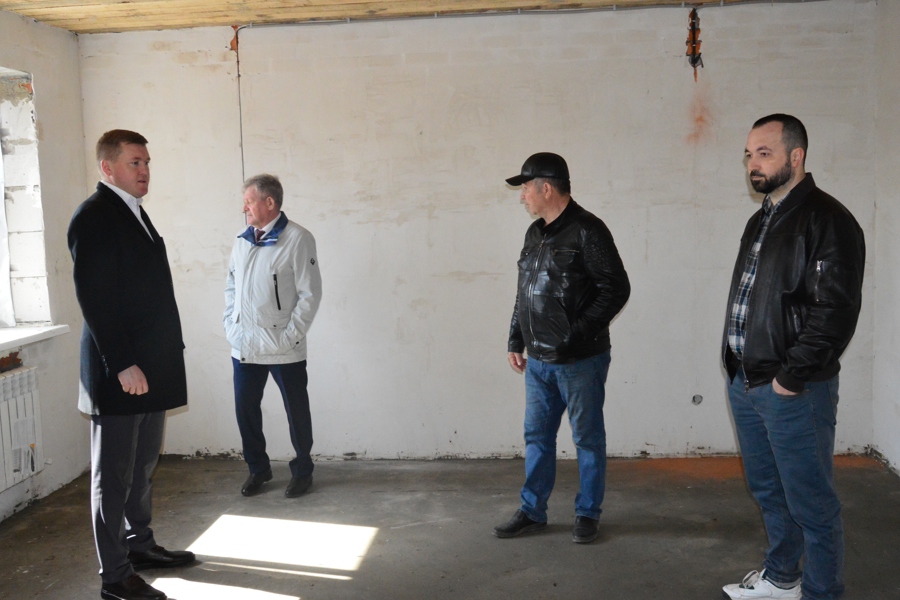 Владимир Михайлов ознакомился с ходом строительства нового дома для граждан, переселяемых из аварийного жилья