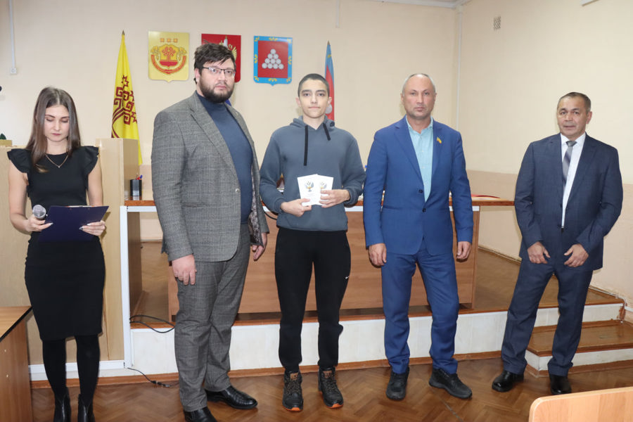 8 декабря состоялось 18 - е внеочередное заседание Собрания депутатов Ядринского муниципального округа Чувашской Республики первого созыва.