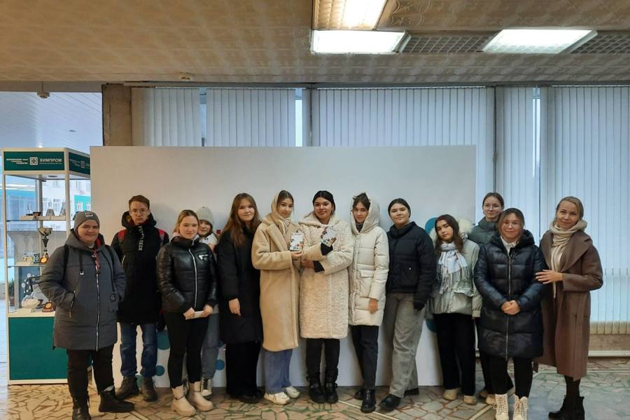Студенты Новочебоксарского химико-механического техникума посетили музей ПАО «Химпром»