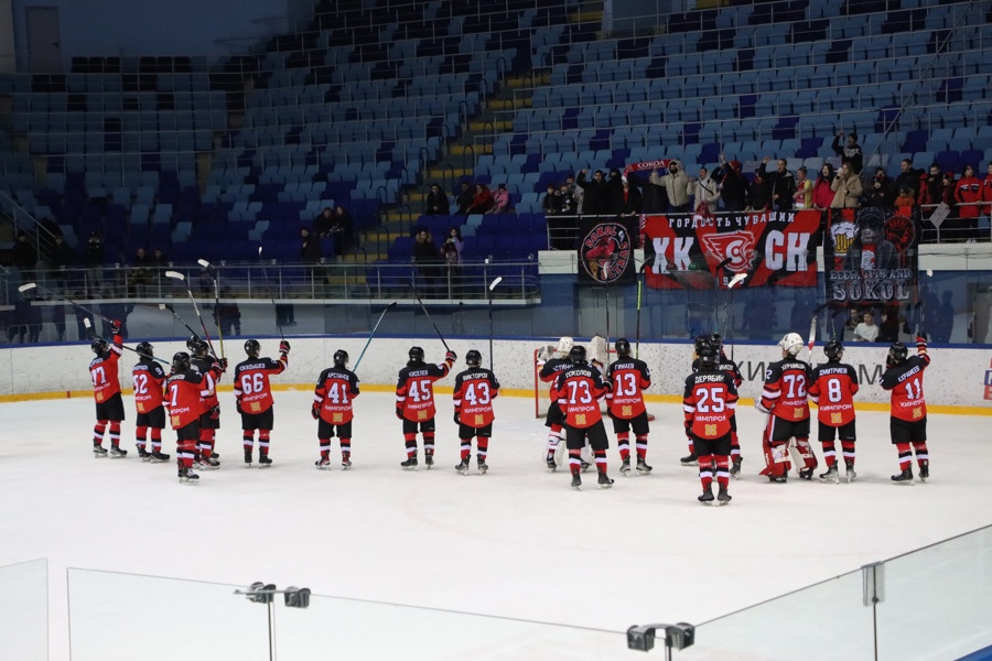 Хоккейный клуб «Сокол» обменялся победами с «Дизелистом» из Пензы