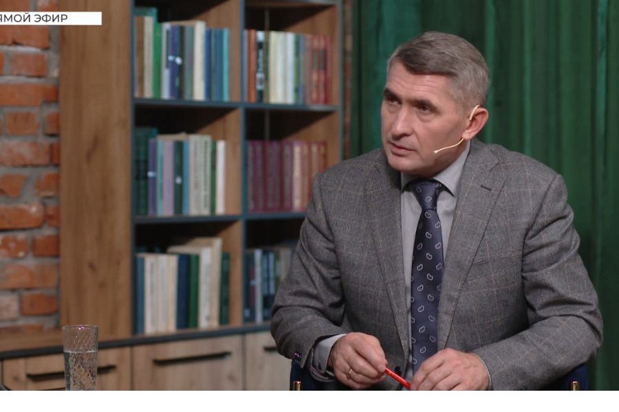 Олег Николаев: Вопрос выпуска региональных облигаций тщательно изучается